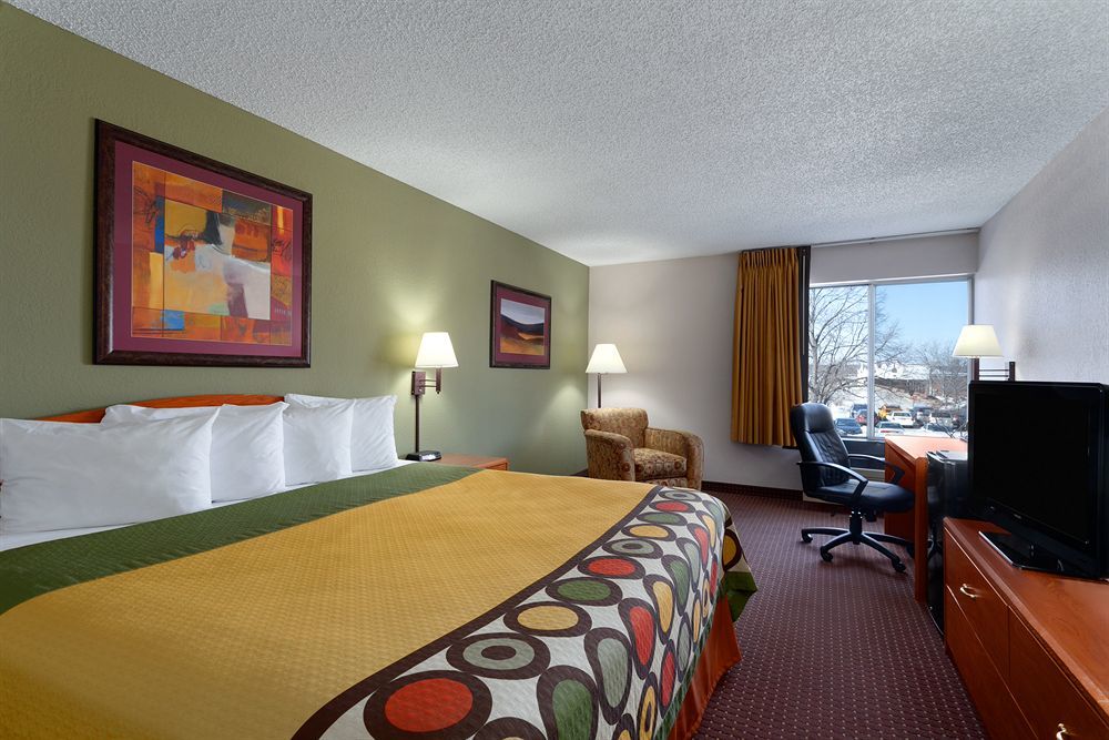 Motel Super 8 By Wyndham Madison South Exteriér fotografie